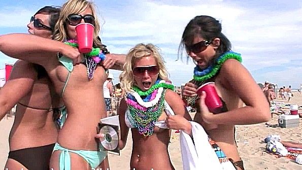 Безумное Веселье На Пляже - Смотреть Порно Онлайн